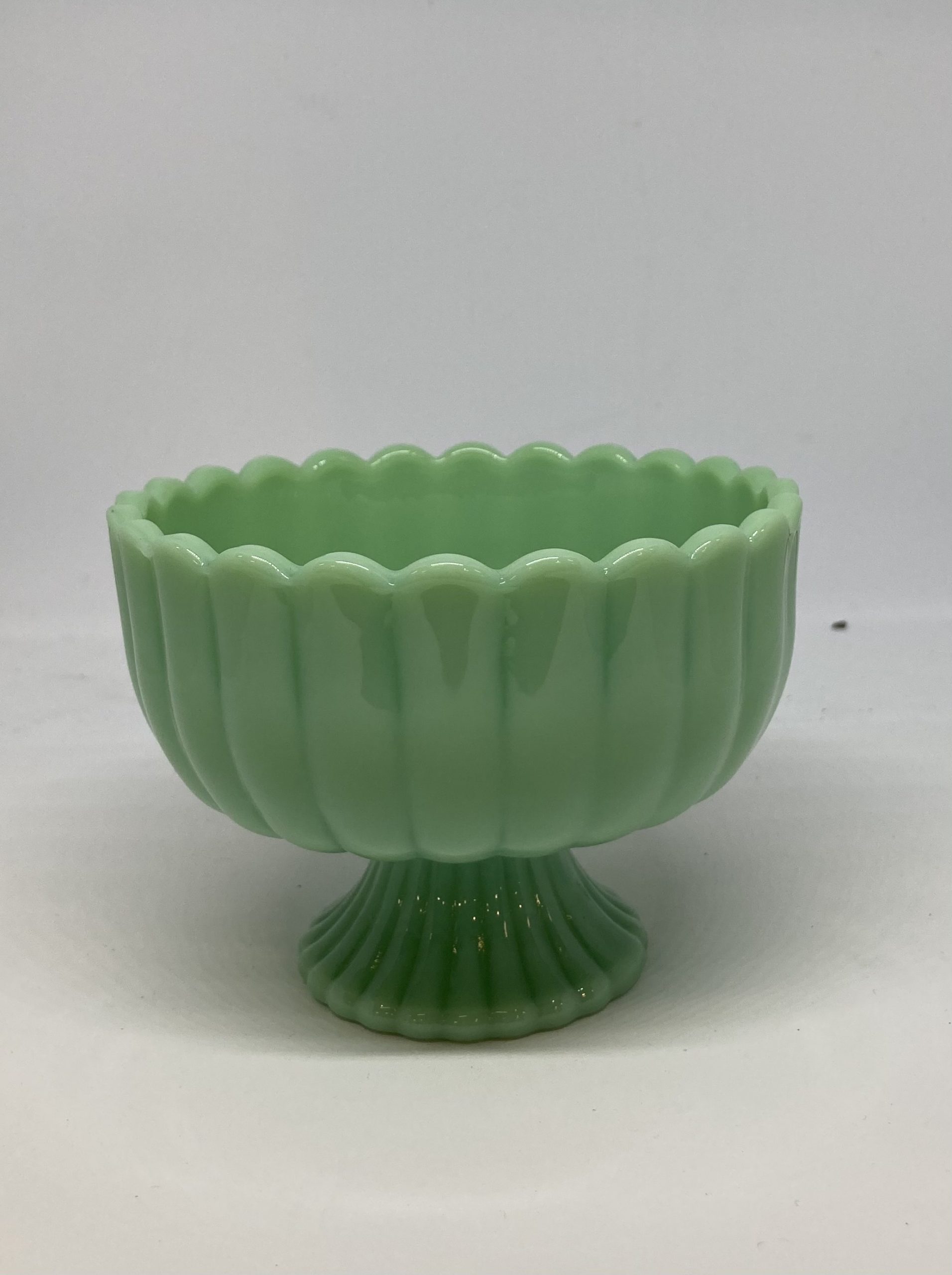 https://tallulahpoint.net/wp-content/uploads/2020/12/jadeite-candy-bowl-scaled.jpg