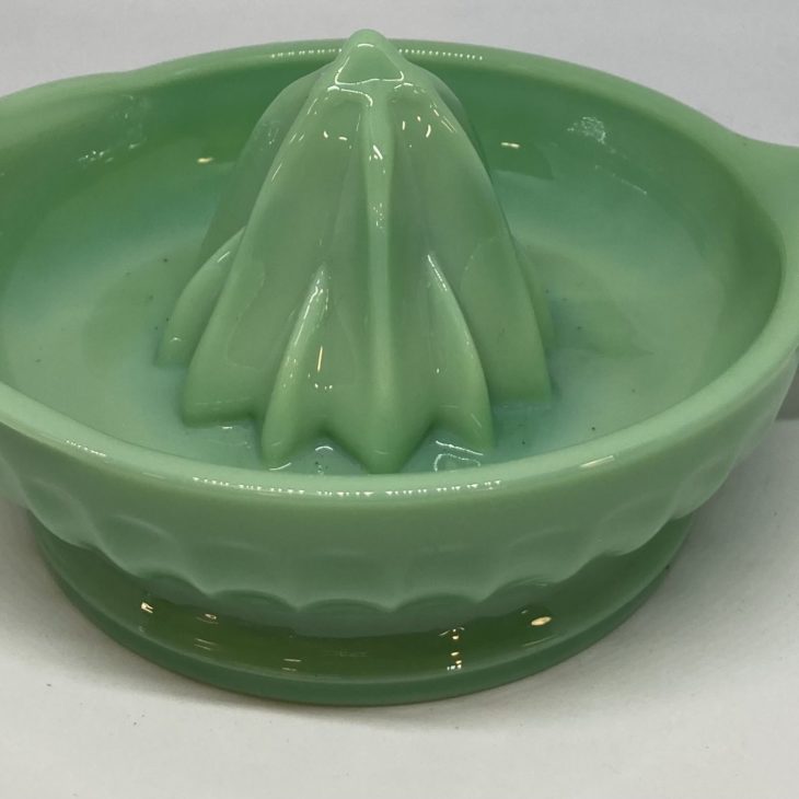 Jadeite Spoon Rest - The General Store Tallulah Falls