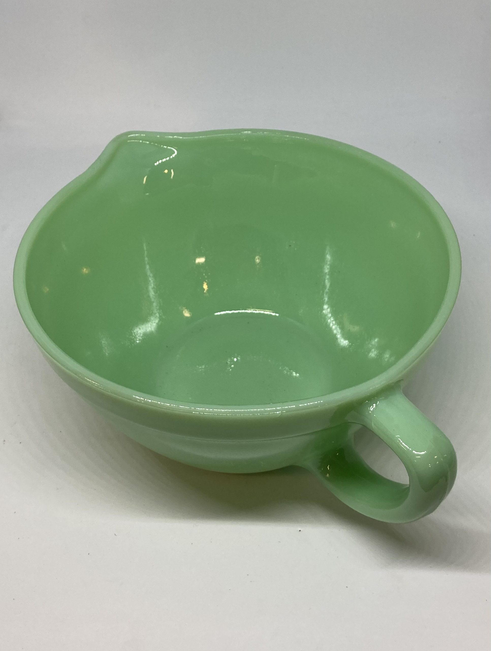 Tablecraft Jadeite Glass Collection 1.25 qt Mixing Bowl