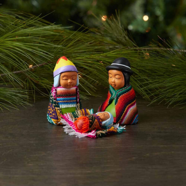 Highlands Holy Family Nativity Set - Image 2