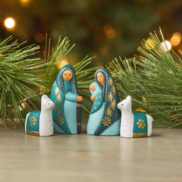 Tranquil Teal Nativity Set - Image 2